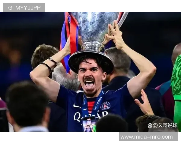 布鲁诺费尔南德斯:从默默无闻到足球巨星的华丽转身 布鲁诺费尔南德斯:从默默无闻到足球巨星的华丽转身